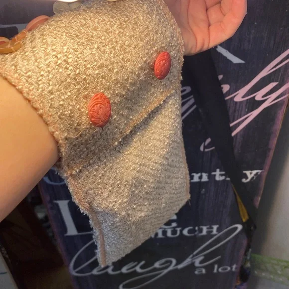 Handmade Phone Case \ Wristlet - Picture 3 of 12